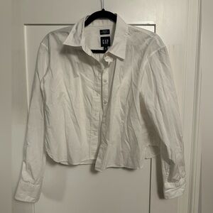Gap white cotton cropped button down shirt